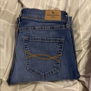 Abercrombie & Fitch Classic Denim Jeans